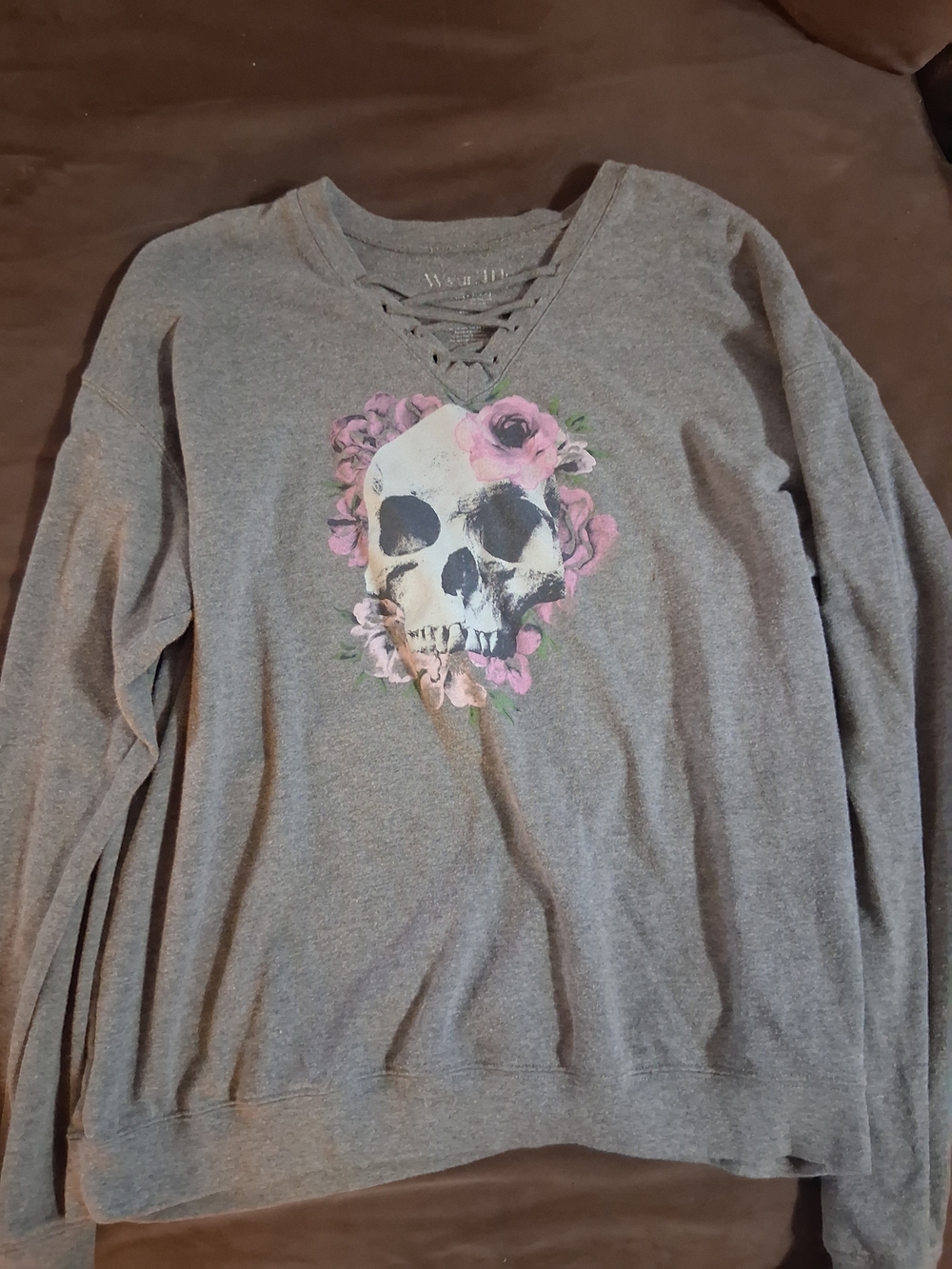 Woolrich Gray Crewneck Sweater with Floral Skull Graphic